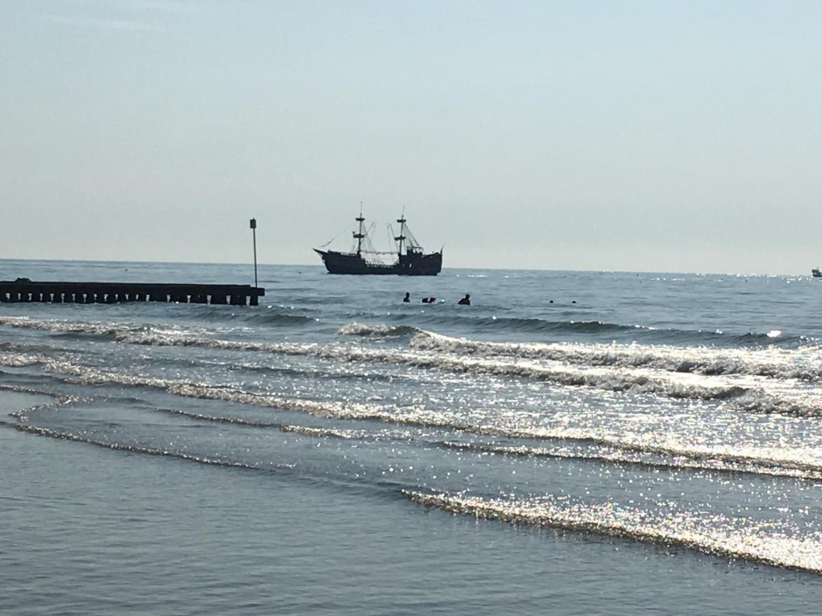 Zzznon Attivo Ex Dl5 E Dl6 Apartman Lido di Jesolo Kültér fotó